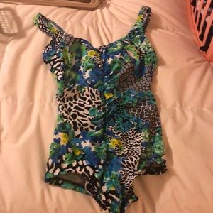 One piece swim suit size 10
